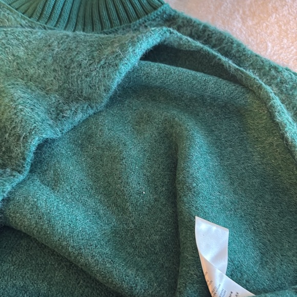 Free People balloon sleeves turtleneck sweater - Picture 12 of 12